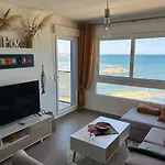 Veneziola Paradise, & Gym Apartamento