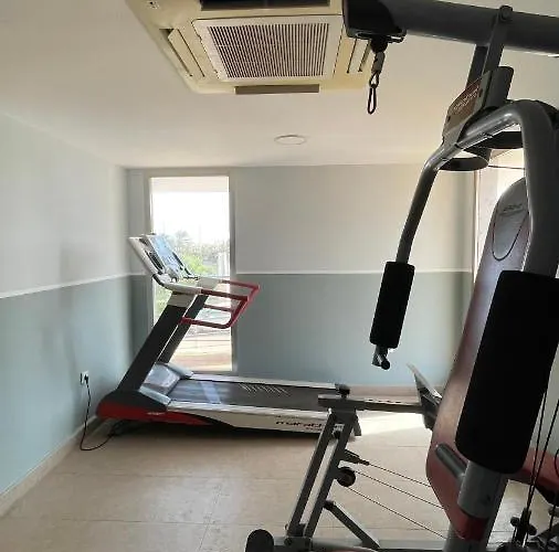 Veneziola Paradise, & Gym Apartamento